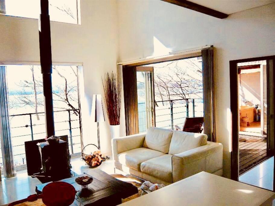 Away From Noise,View Fuji Mt In The Designer House Villa Yamanakako Dış mekan fotoğraf